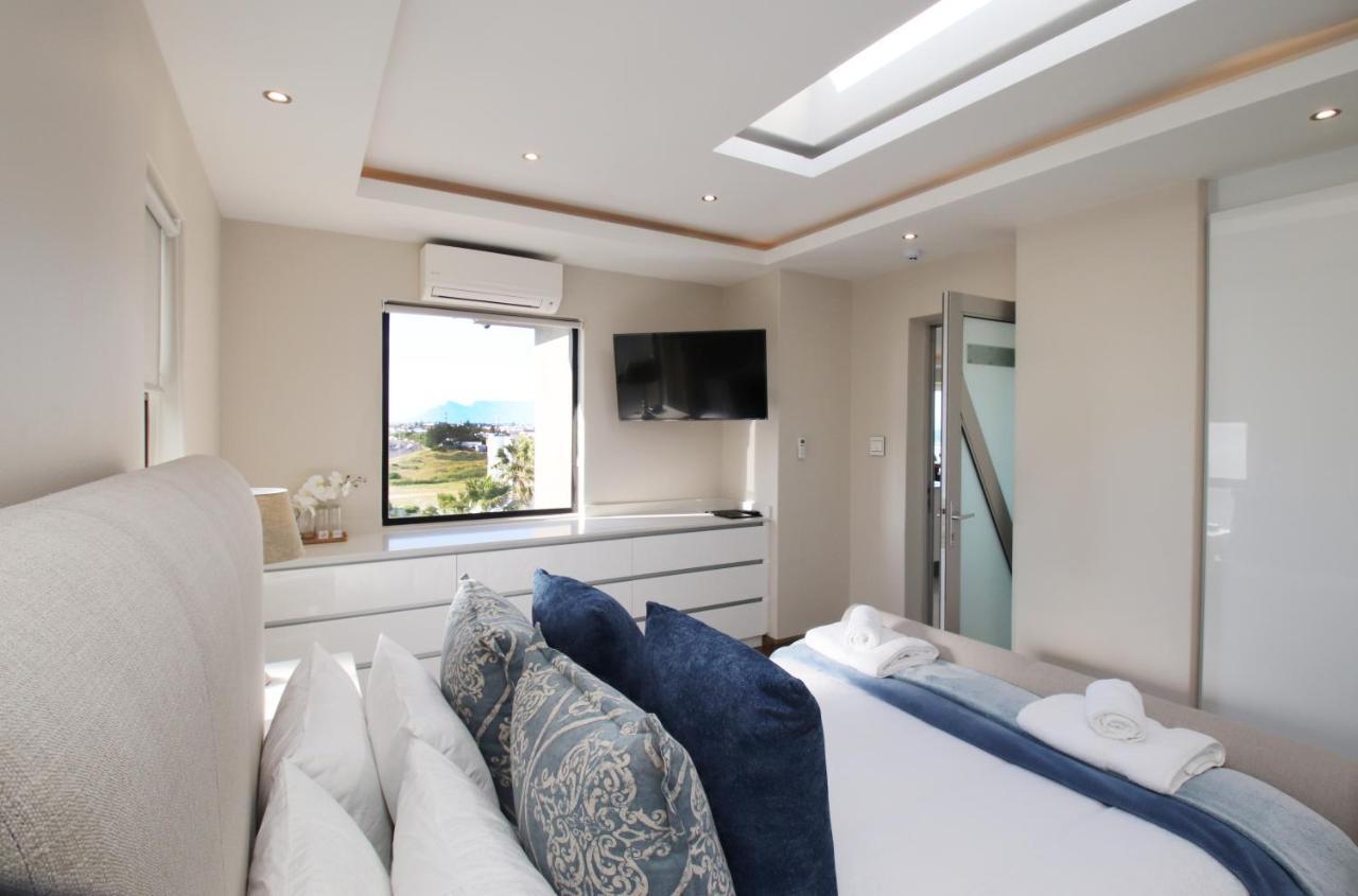 C' La Vie Luxury Accommodation Melkbosstrand Exterior foto