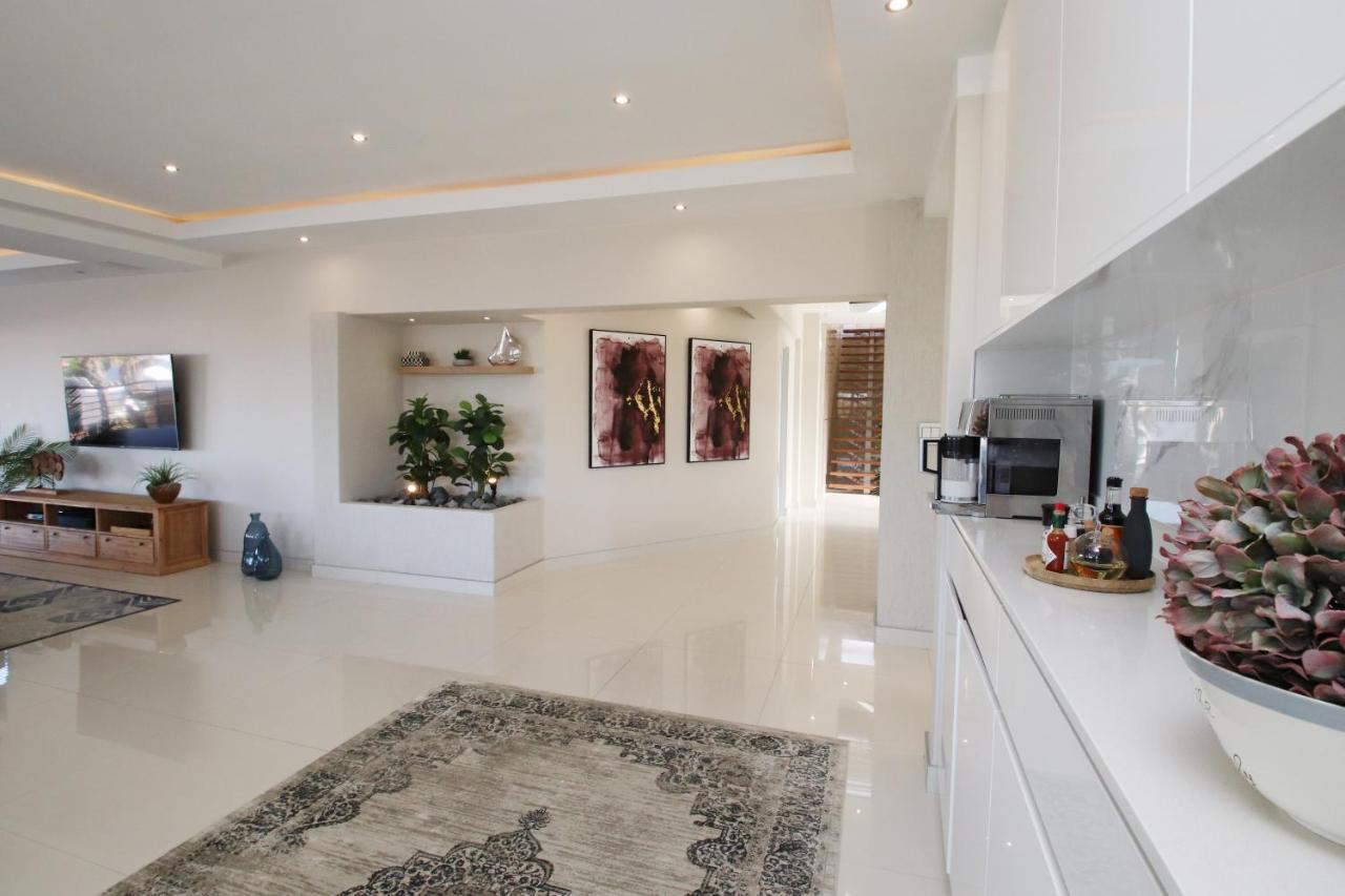 C' La Vie Luxury Accommodation Melkbosstrand Exterior foto